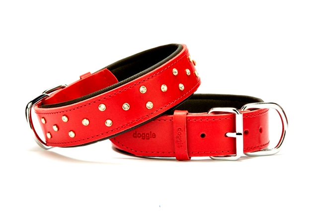 Doggie Konforlu Deri Swarovski Kristal Taşlı Köpek Boyun Tasması 4 x 47-55 cm Kırmızı